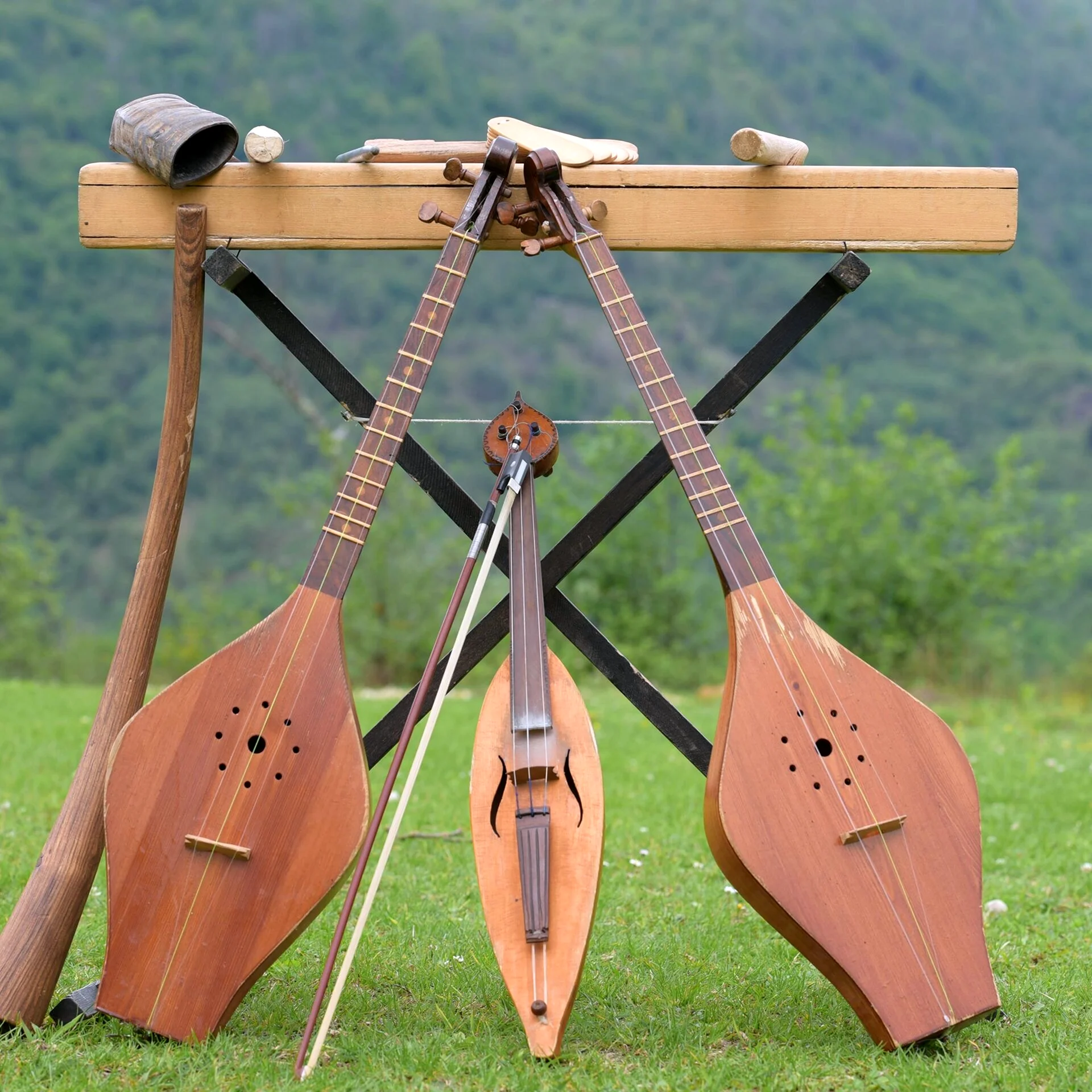 Ачамгур музыкальный инструмент