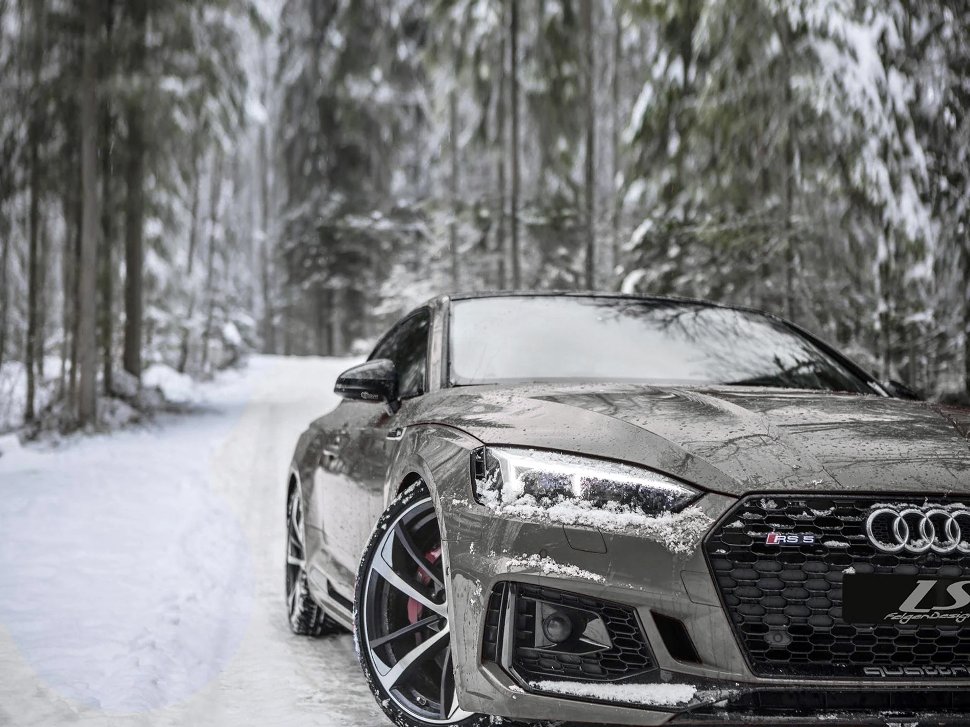 6 зимы. Ауди rs6. Ауди рс5. Ауди rs7 зима. Audi rs6 avant Snow.