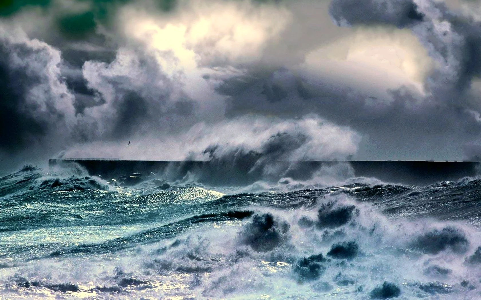 Баренцево море шторм