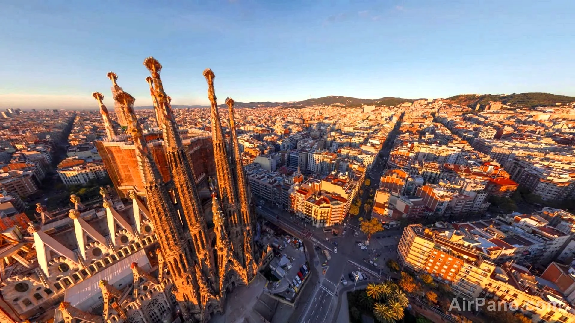 Барселона город в Испании