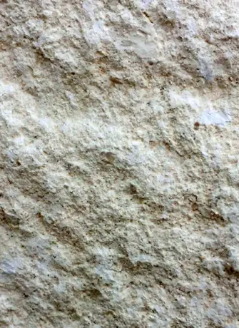 Белый камень известняк