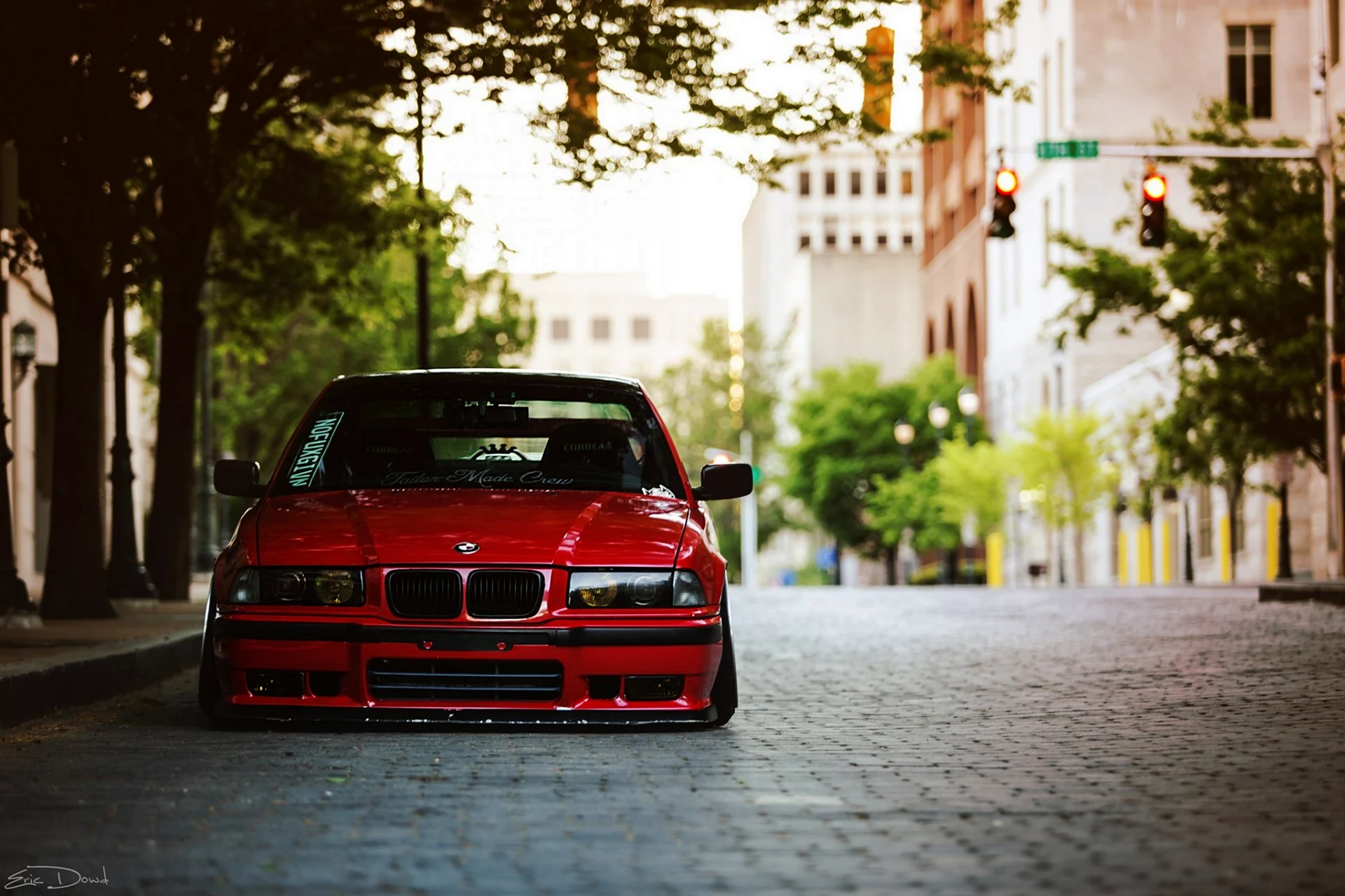 BMW e36 красная