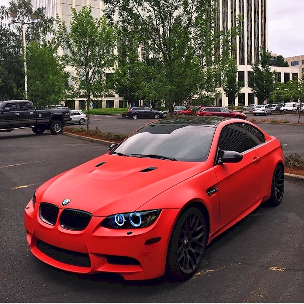BMW m6 красный мат
