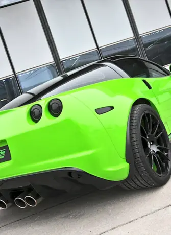 Chevrolet Corvette z06 зеленый
