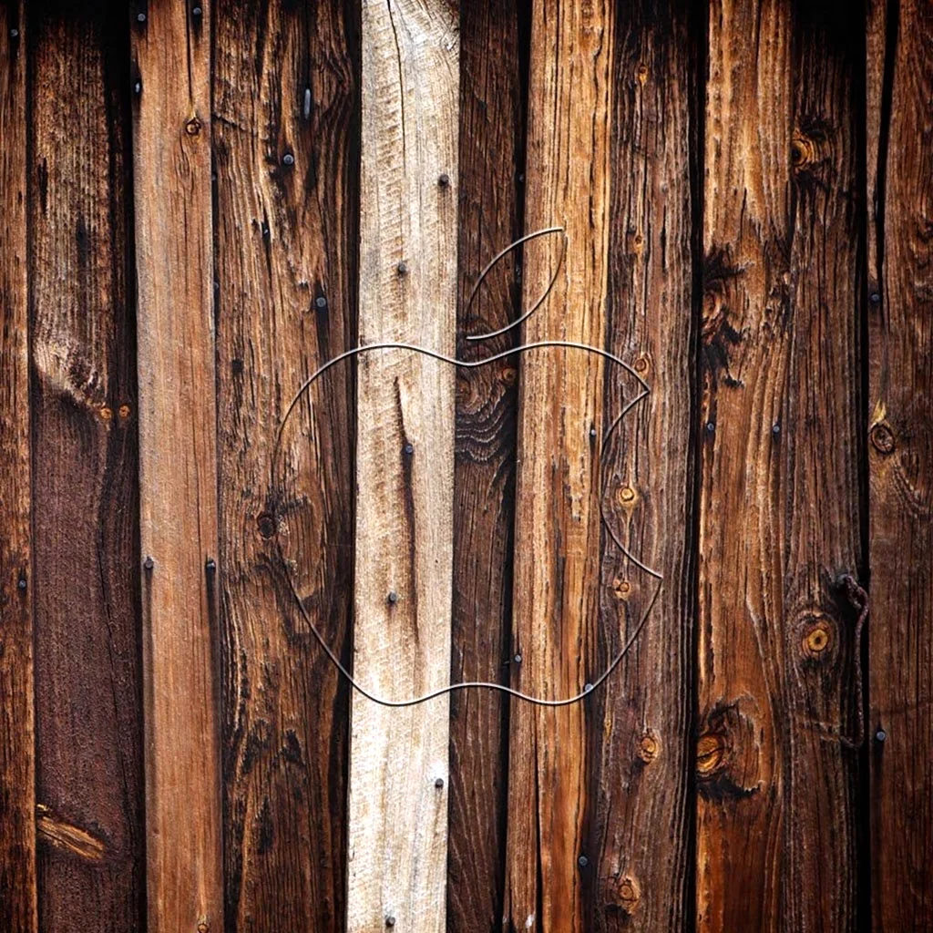 Деревянная стена