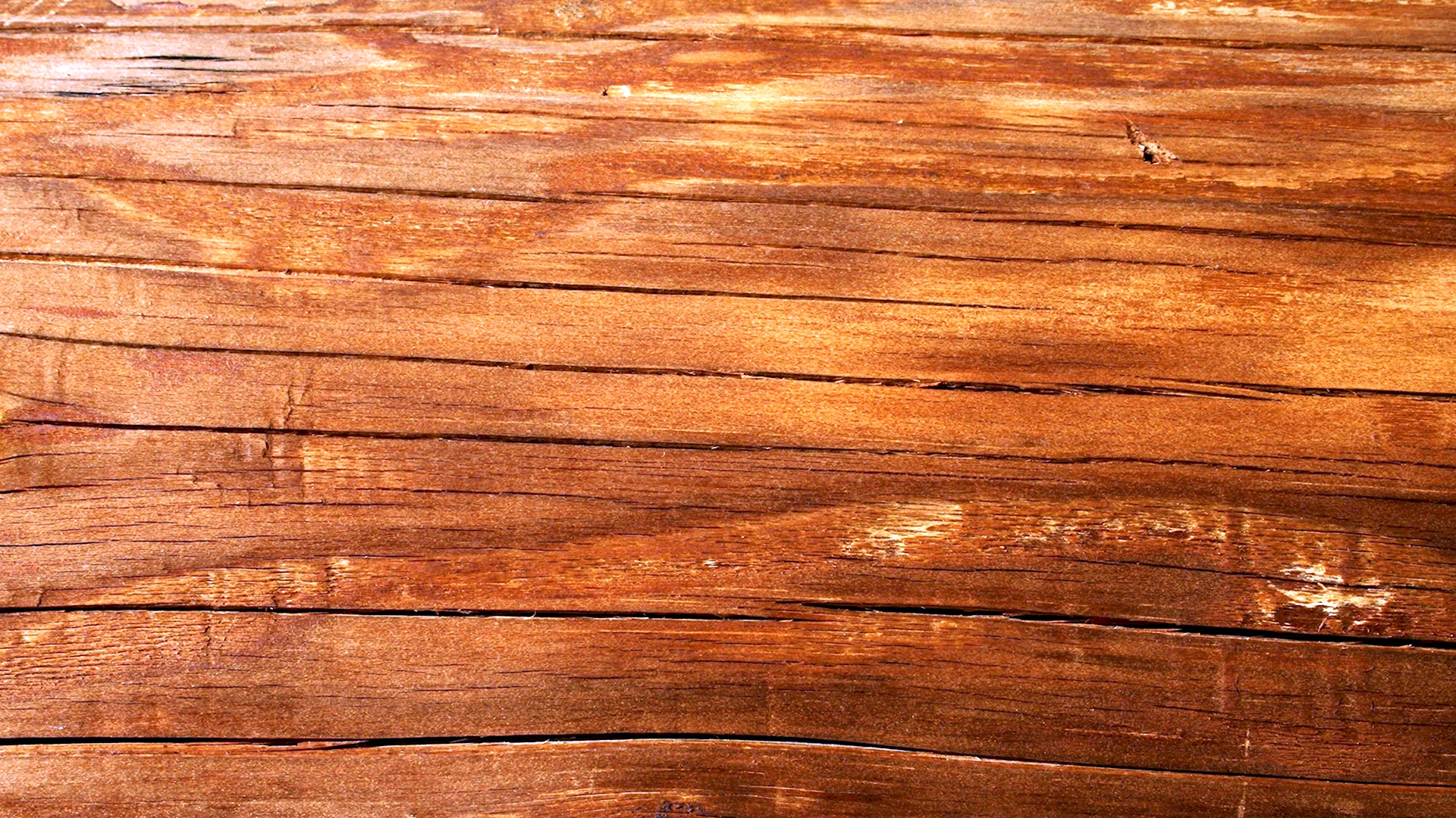 Деревянное покрытие стола