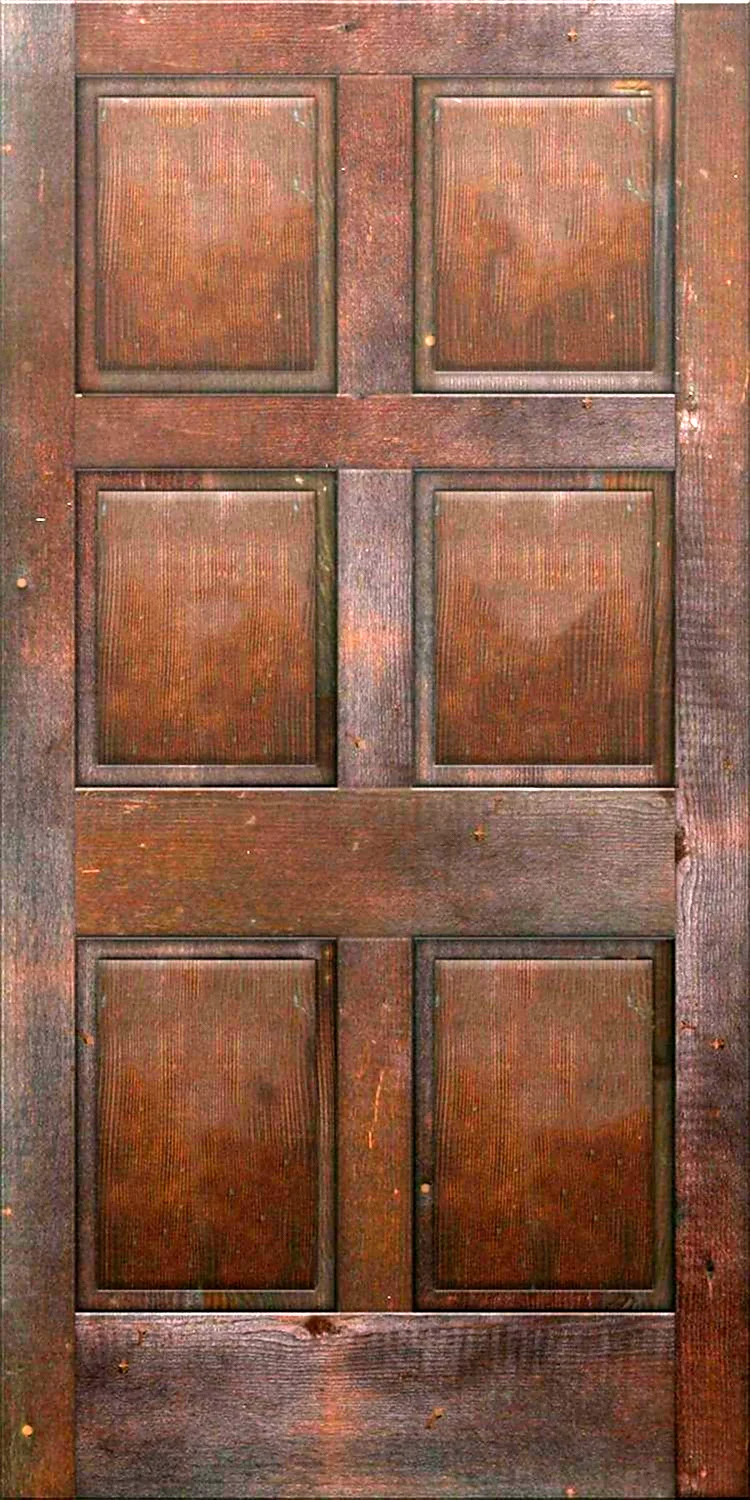 Дверь деревянная темная