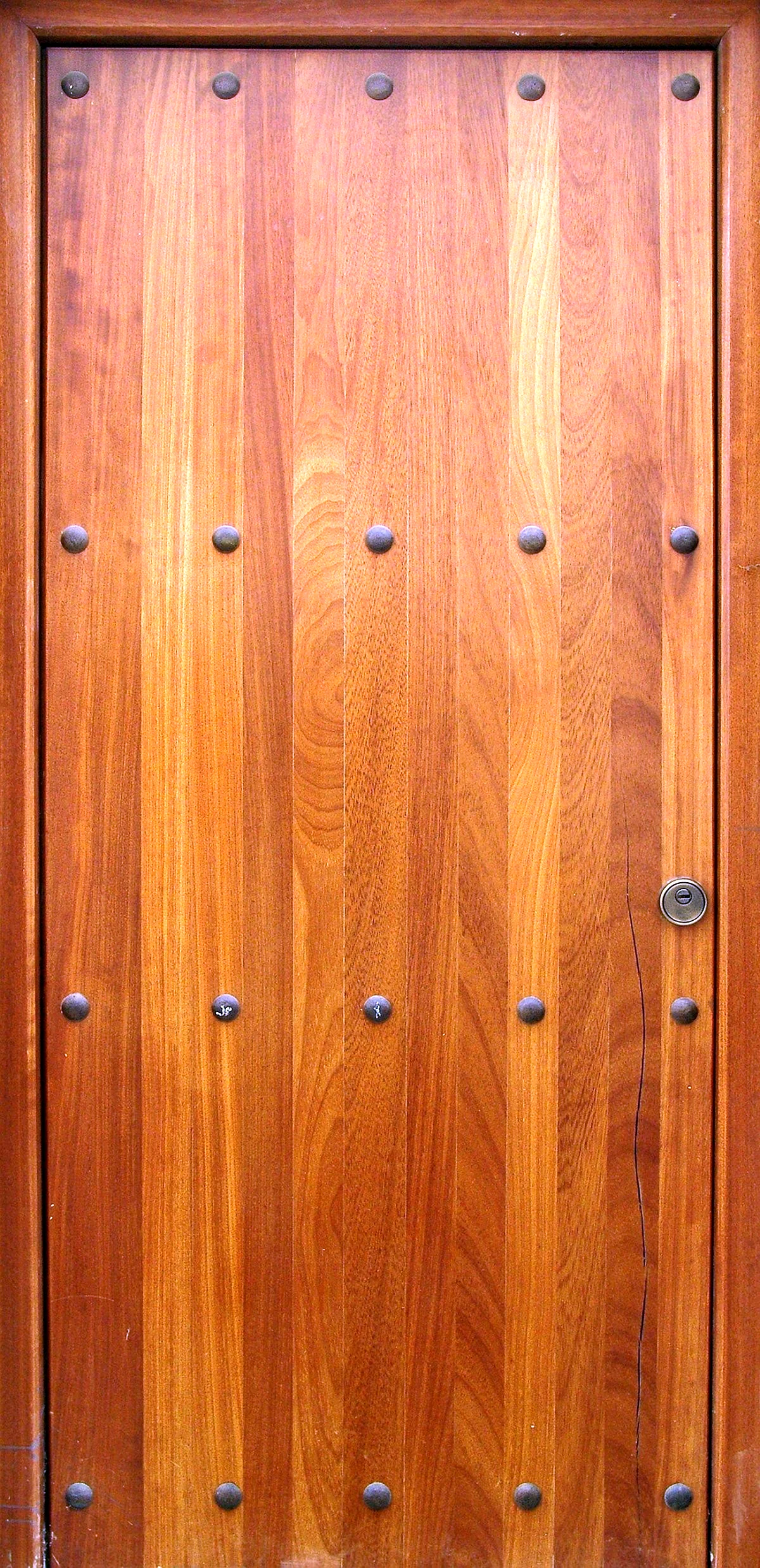Дверь деревянная входная текстура