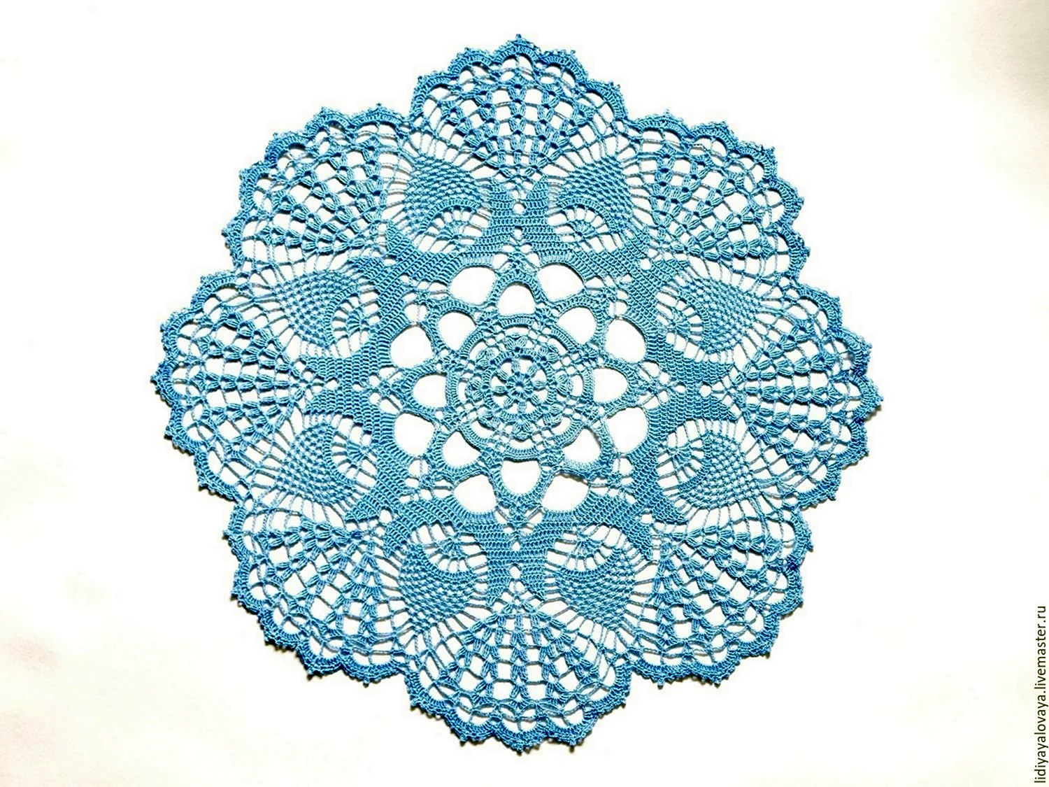 Elegant Crochet Lace Doily 2014г.