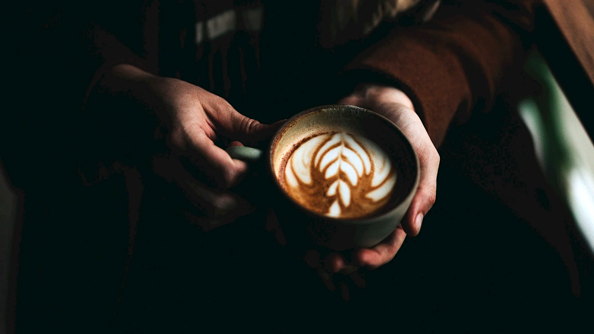 Эстетика кофе в руках