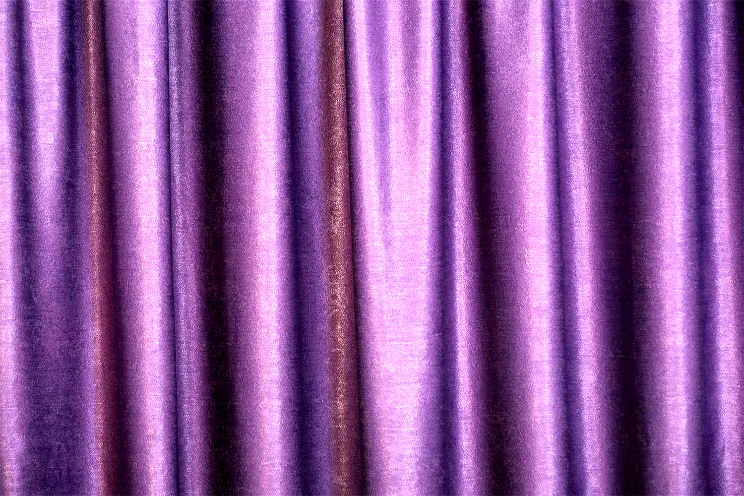 Фиолетовая ткань для штор
