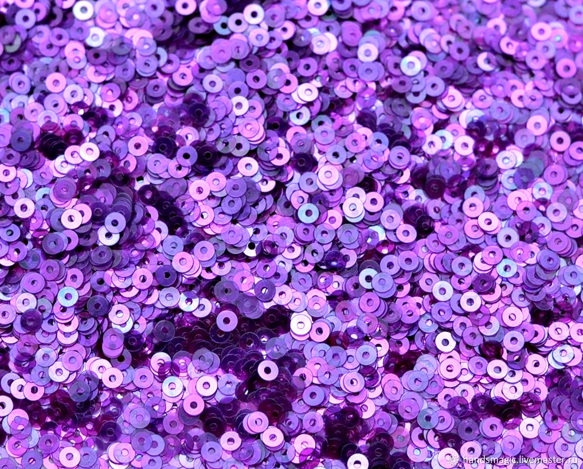 Фиолетовые пайетки