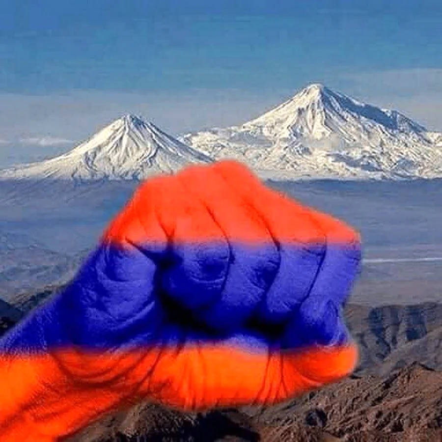 Флаг Армении с Араратом