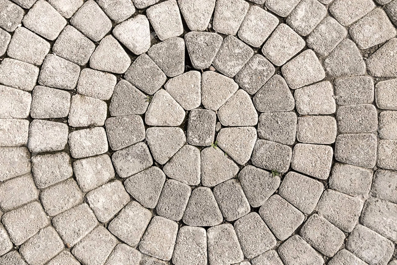 Каменная кладка по кругу