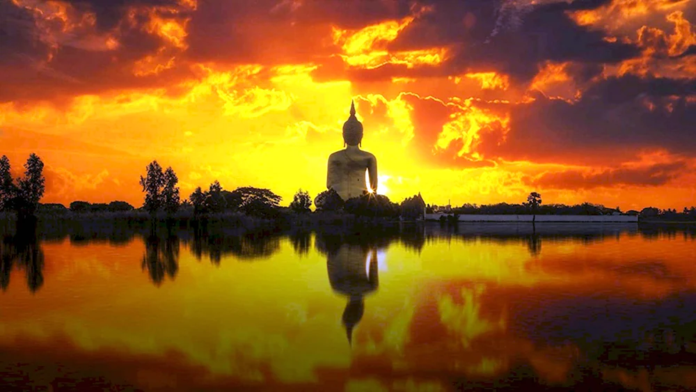 Храм Будда закат Индия