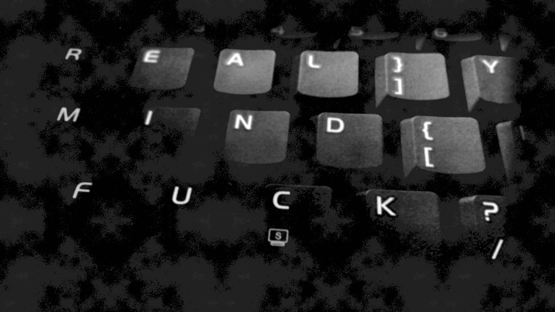 Клавиатура на черном фоне