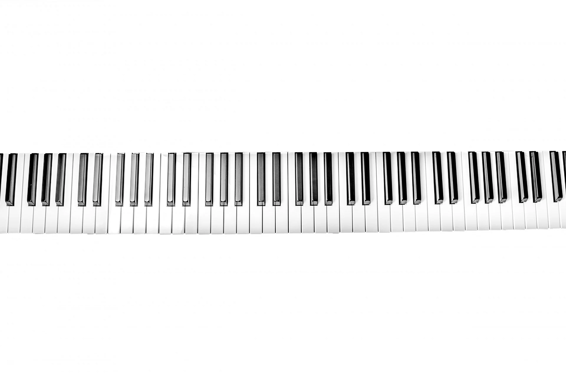 Клавиатура рояля на прозрачном фоне