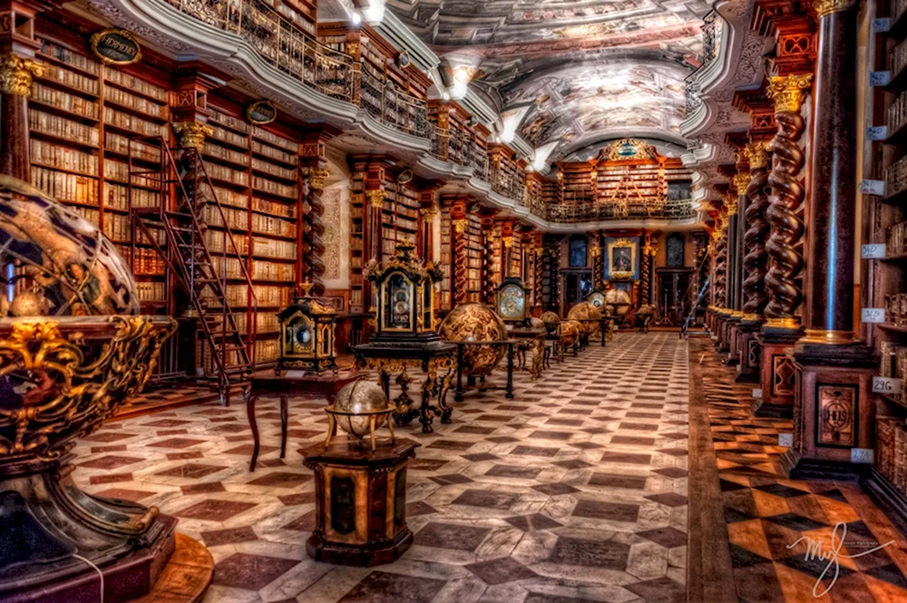 Клементинум Старая библиотека в Праге