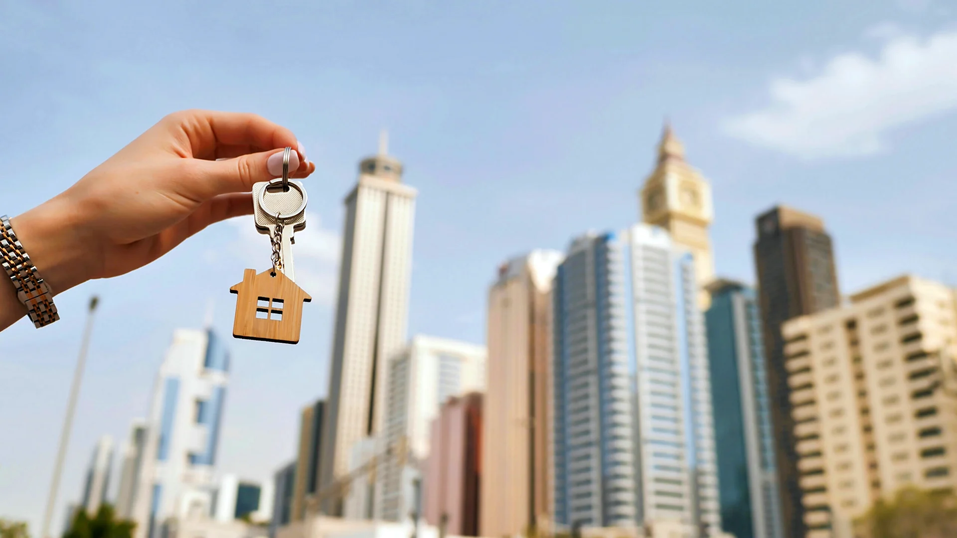 Ключи от квартиры в Дубае