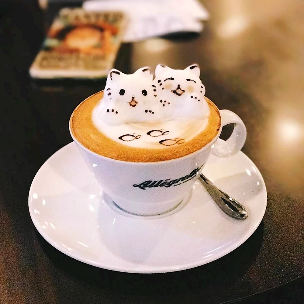 Котик с кофе