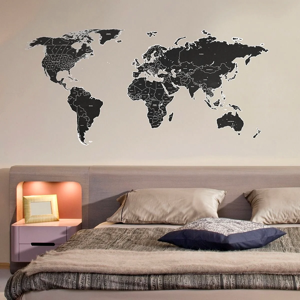 Красивая карта мира на стену