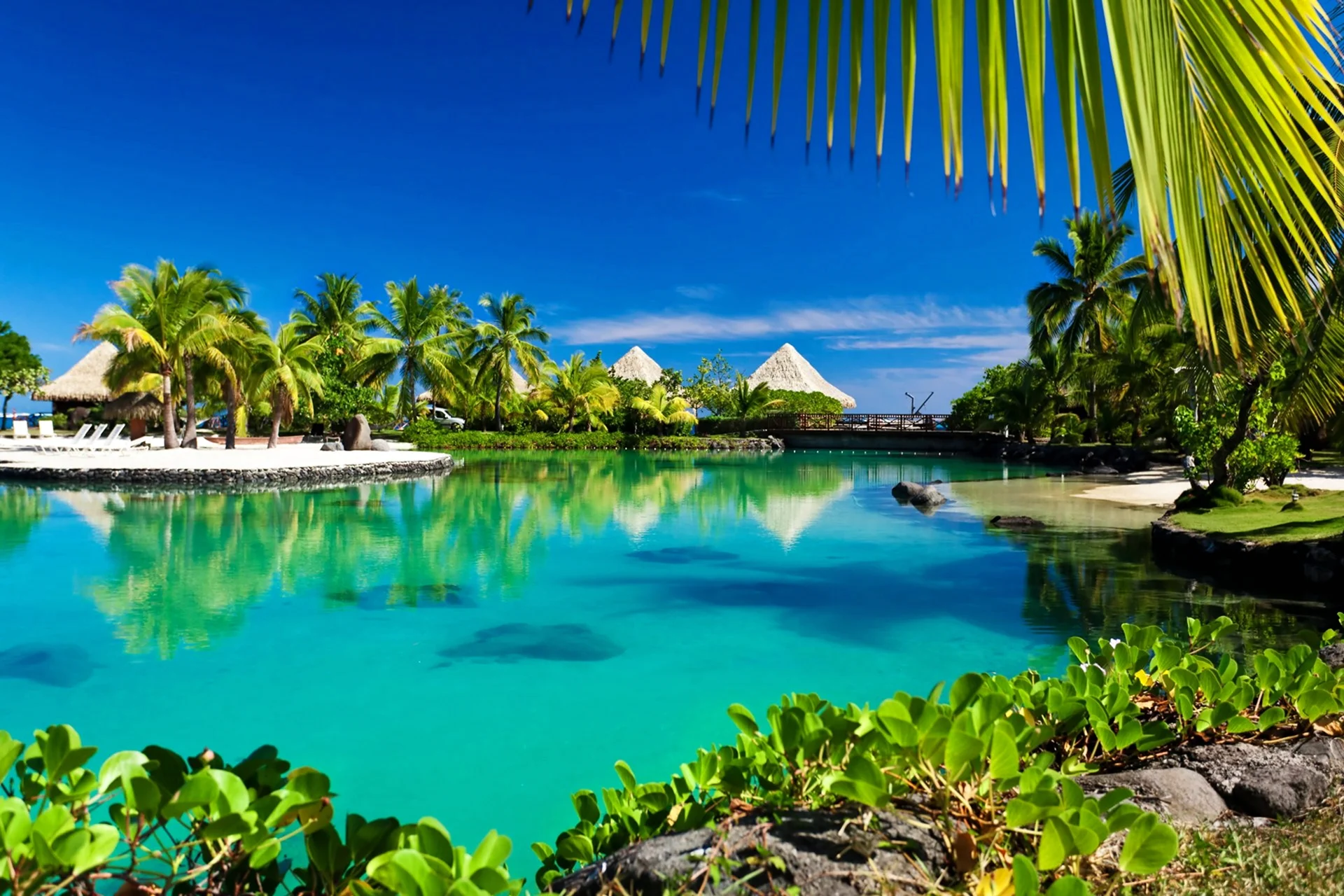 Лагуна Бора-Бора французская Полинезия