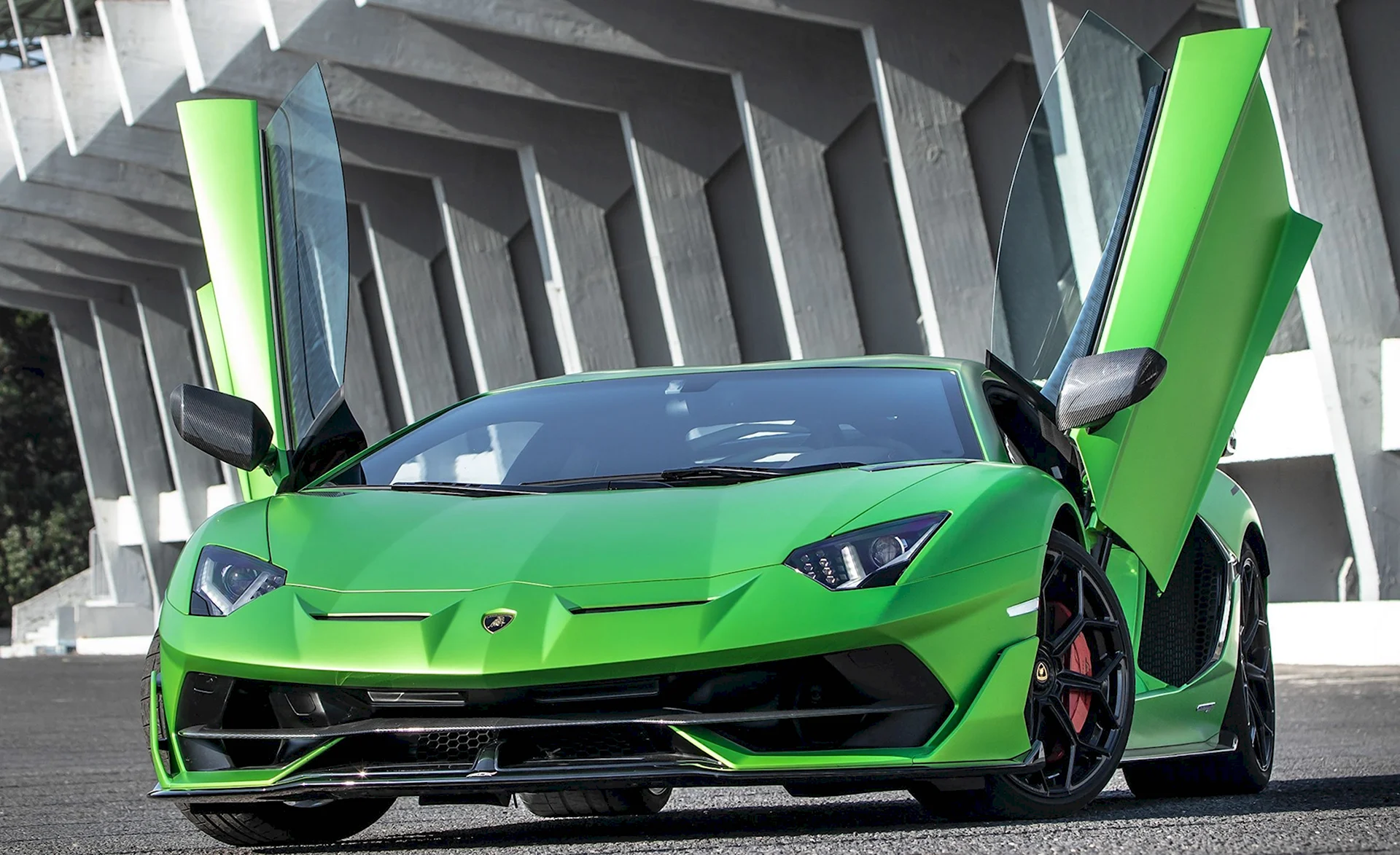 Lamborghini Aventador SVJ 2021 зелёный