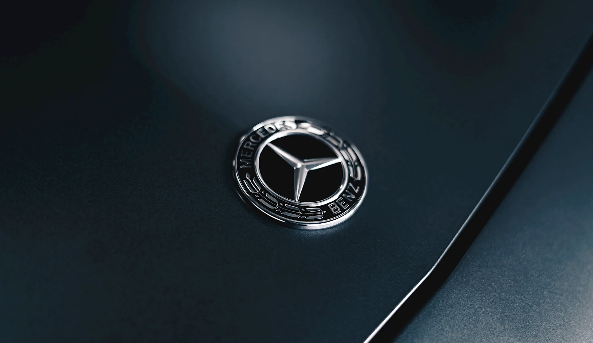Mercedes-Benz эмблема 4matic