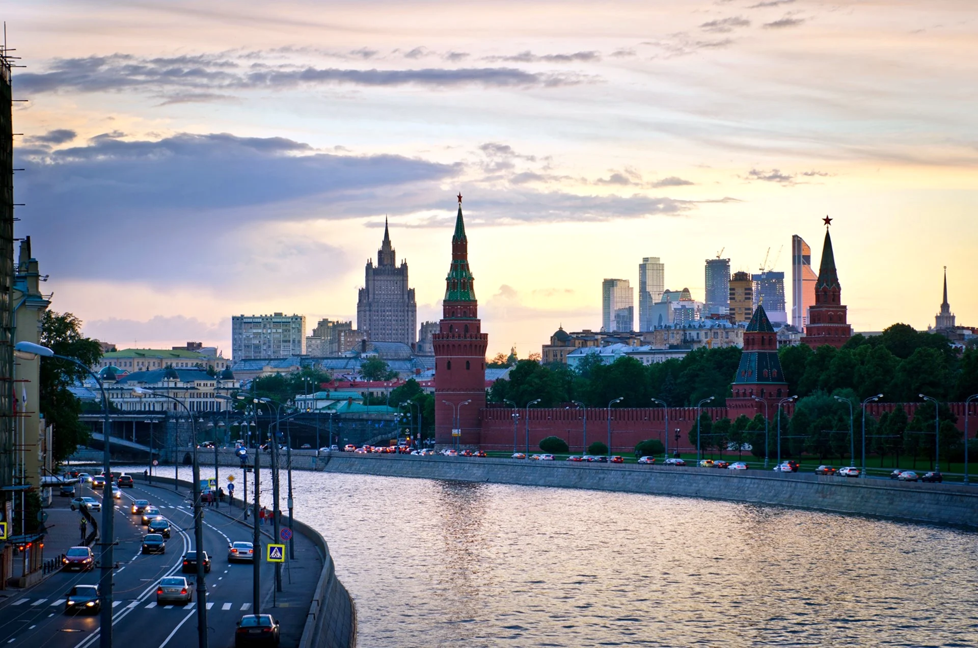 Москоу Сити река Москва