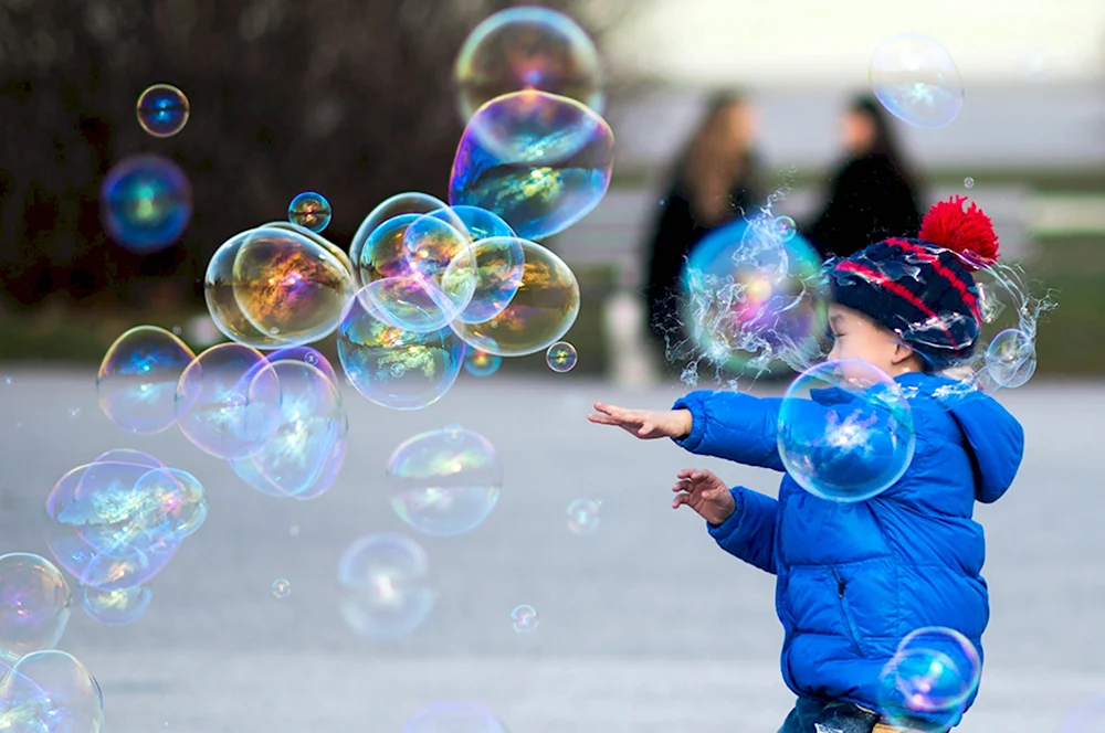 Мыльные пузыри зимой