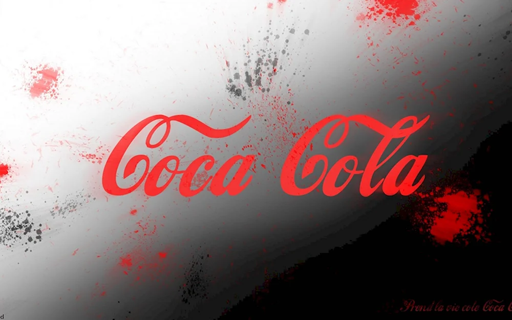 Надпись Кока кола на черном фоне
