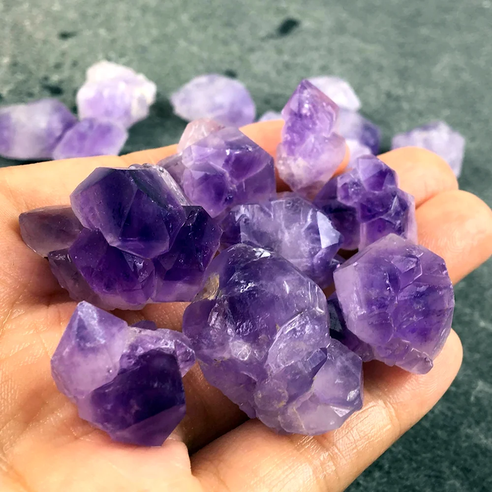 Натуральный Кристалл фиолетовый