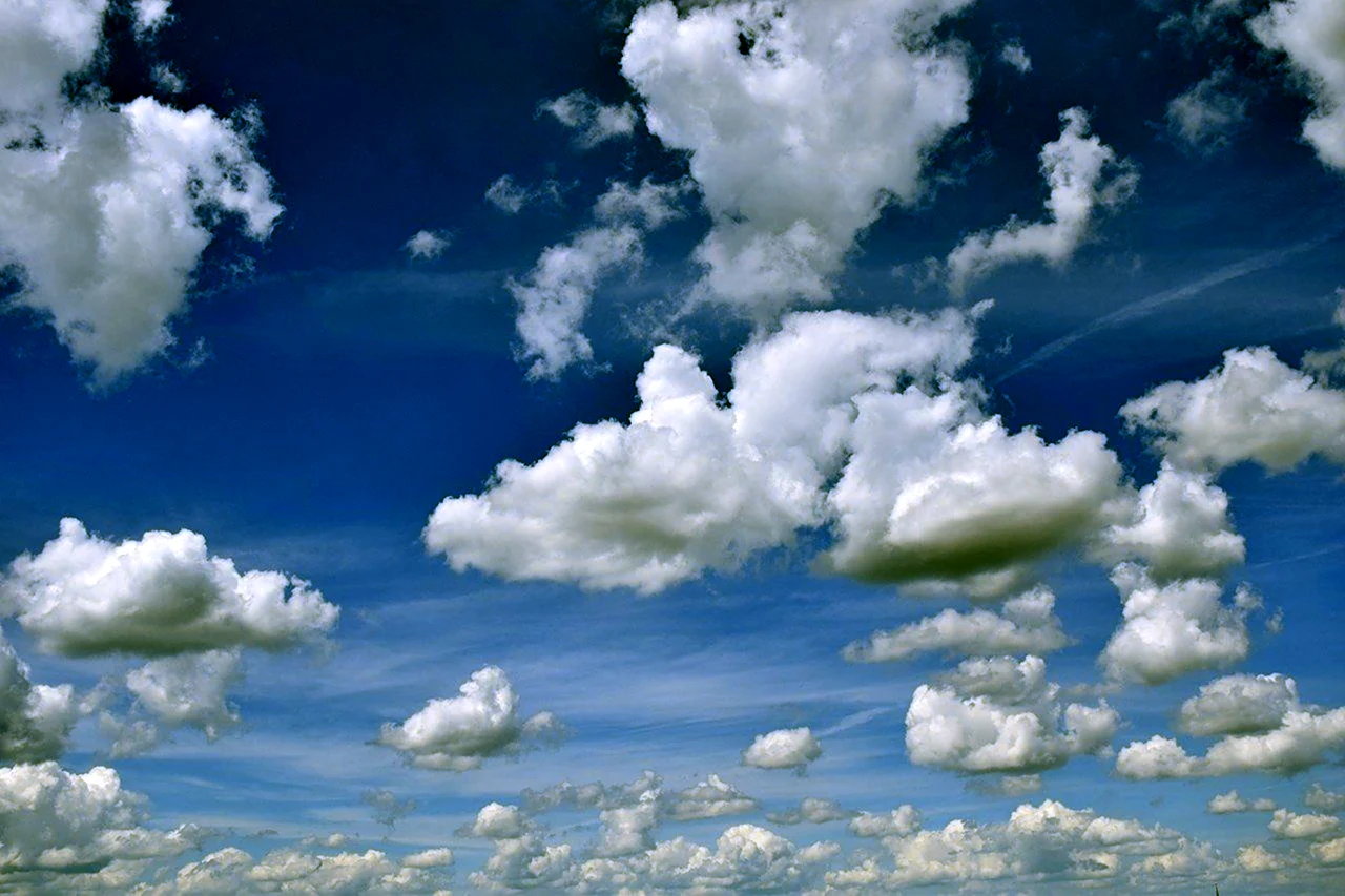 Небо с облаками