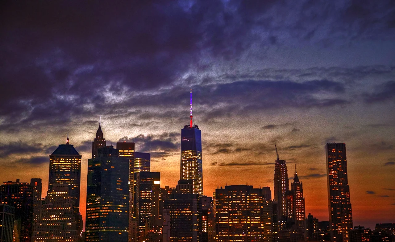 Небоскребы Нью-Йорка ночью