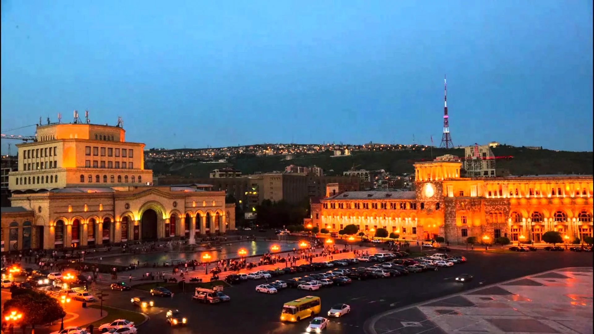 Площадь независимости Ереван