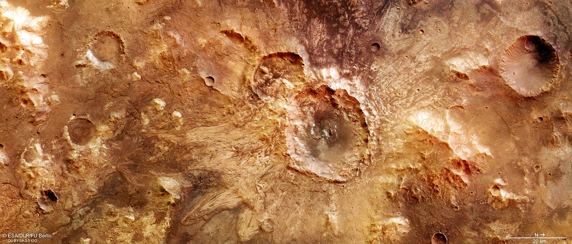 Поверхность Марса кратеры