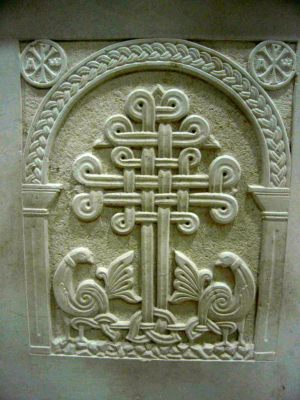 Процветший крест Византия резьба