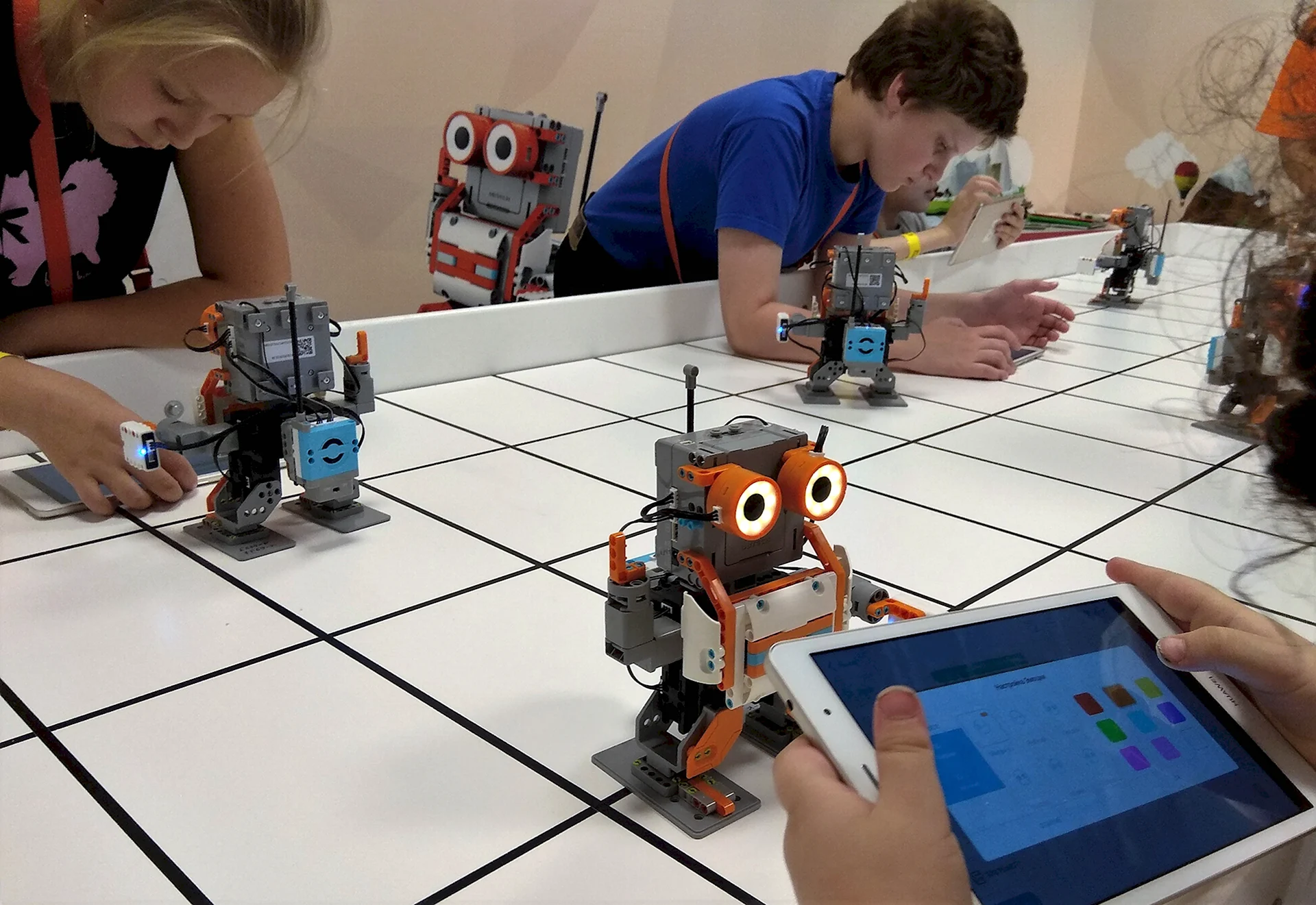 Робот для программирования для детей