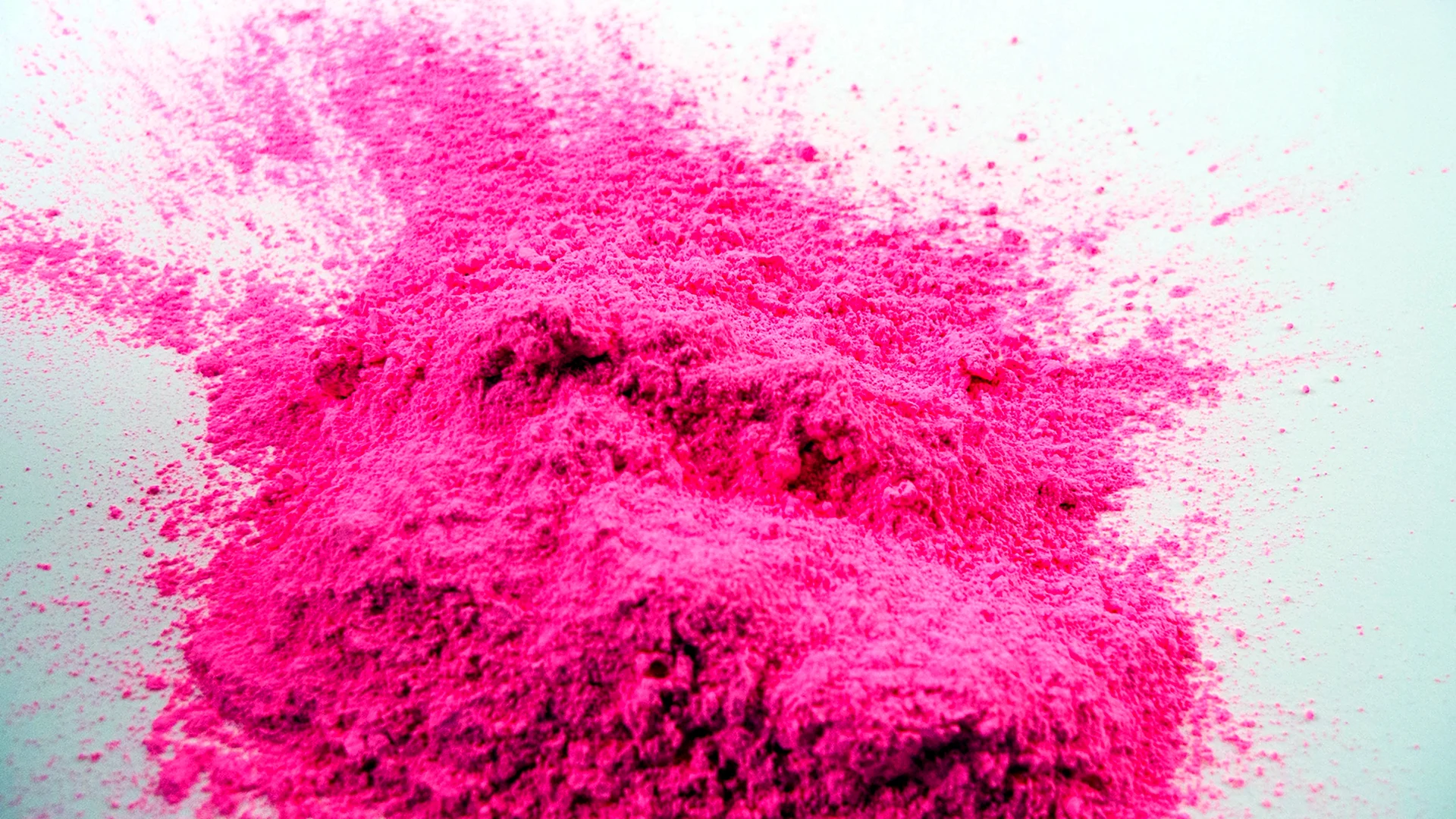 Розовая краска