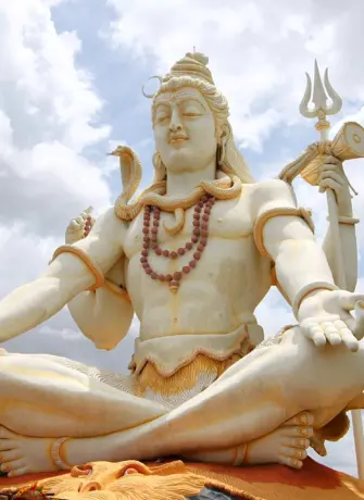 Рудра Шива статуя