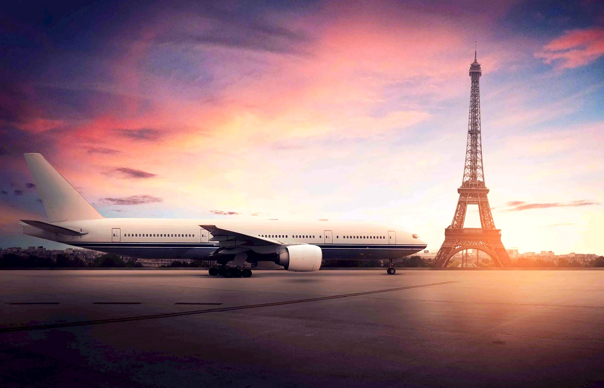 Самолет над Парижем