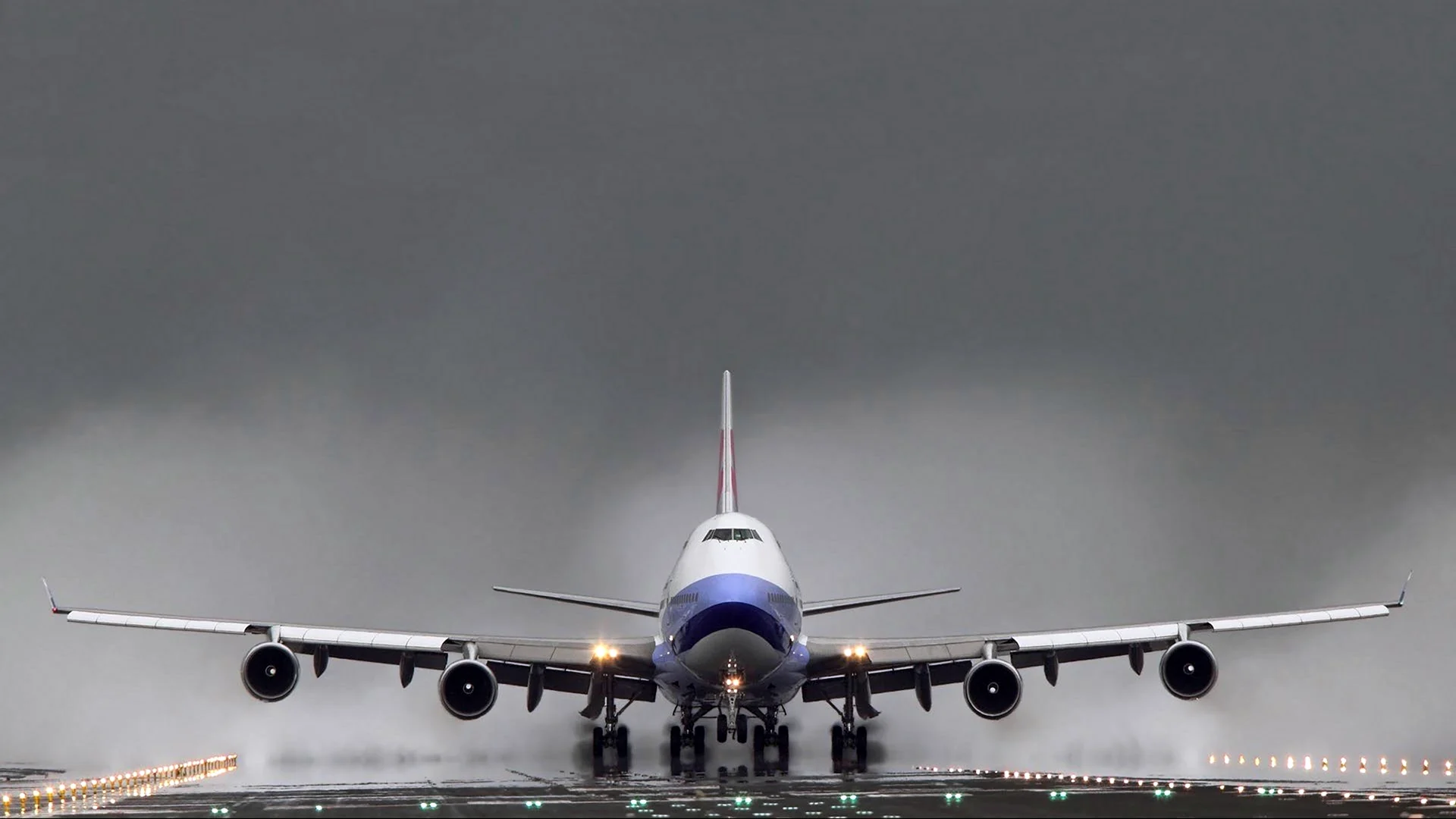 Самолет взлет Боинг 747