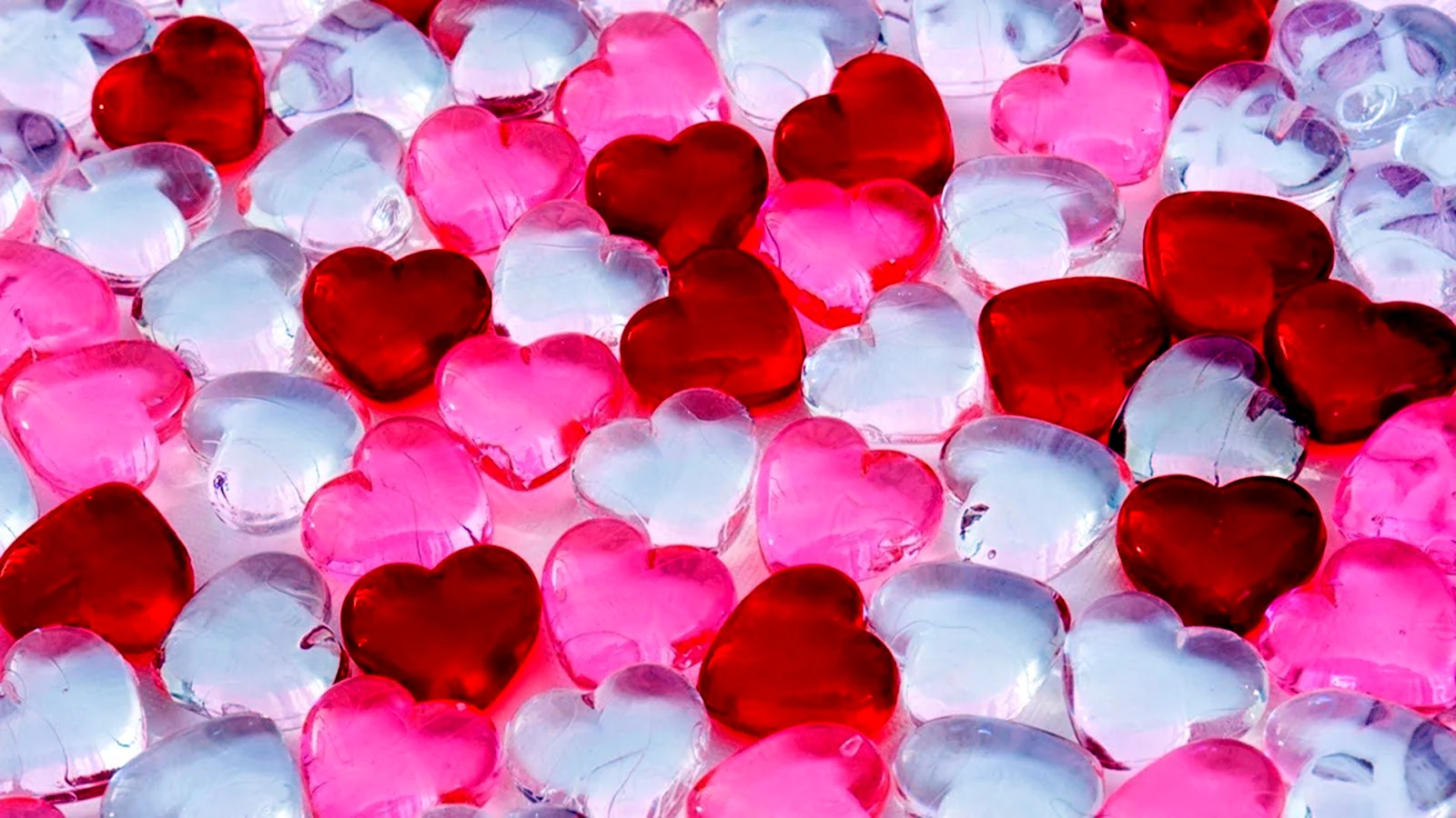 Сердечко розовое стеклянное