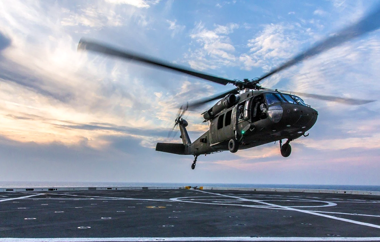 Sikorsky uh-60 Black Hawk