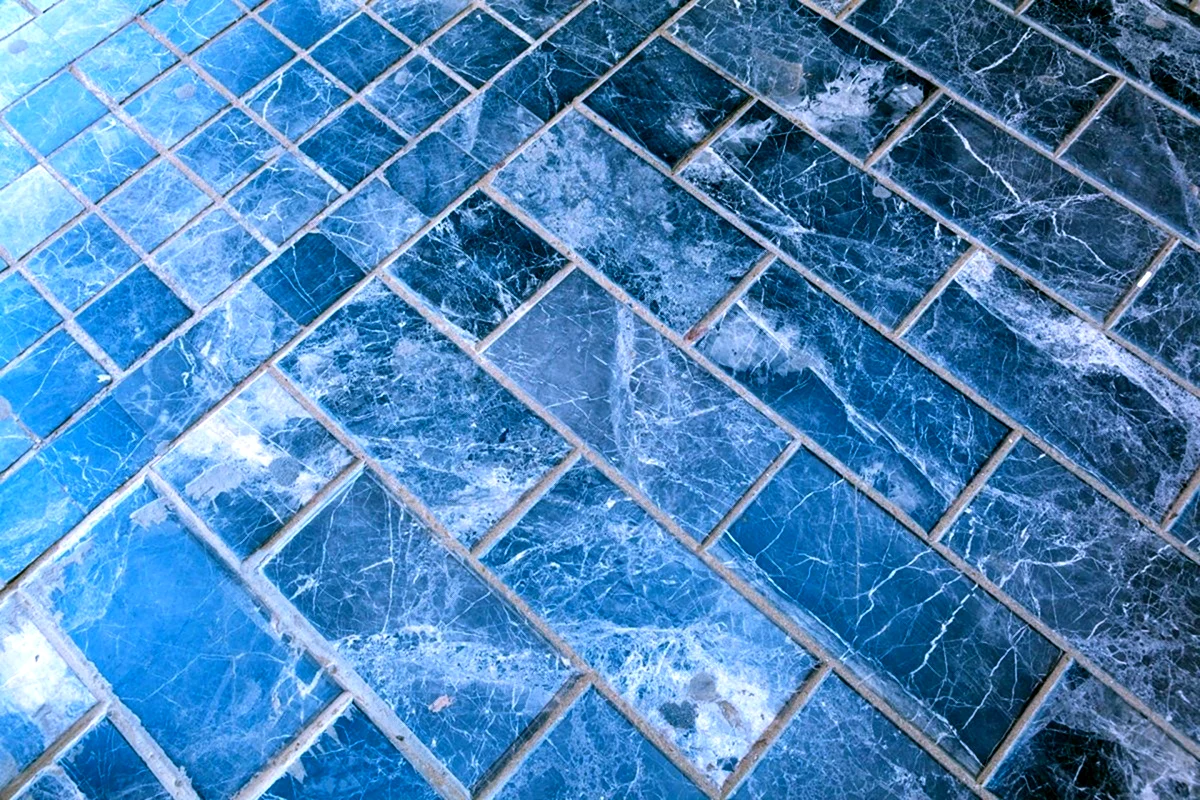 Синяя плитка