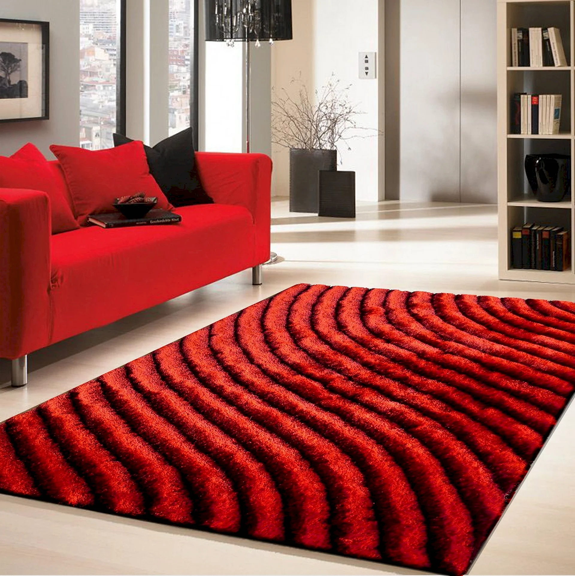 Спальня с красным ковром на полу
