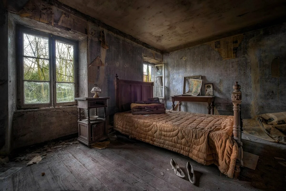Старая комната