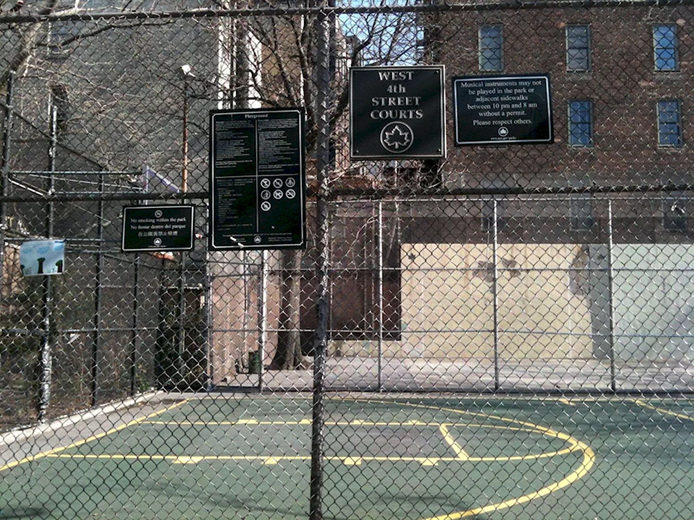 Street Court баскетбол