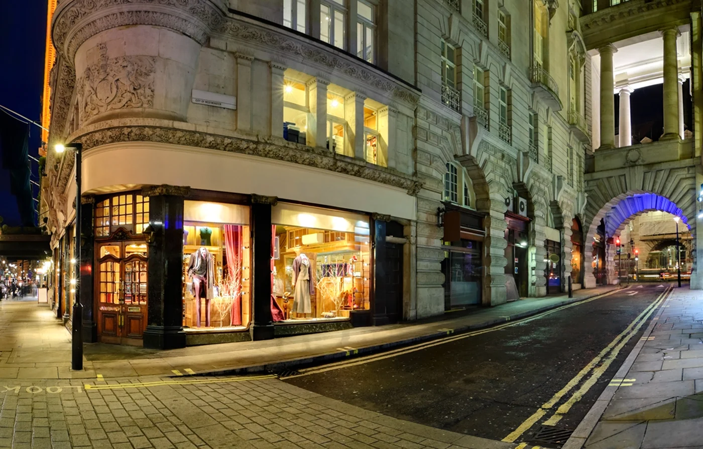 Street Retail Лондон