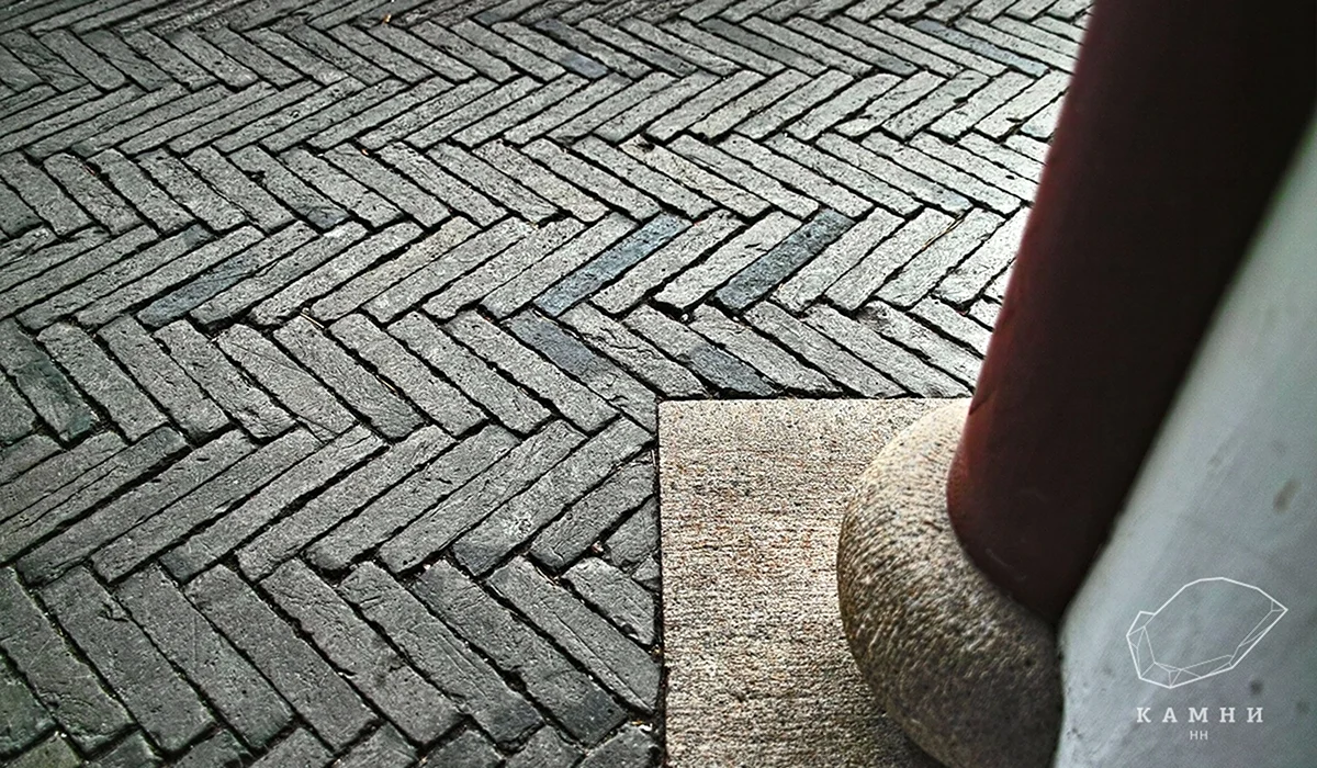 Тротуарная плитка елочкой